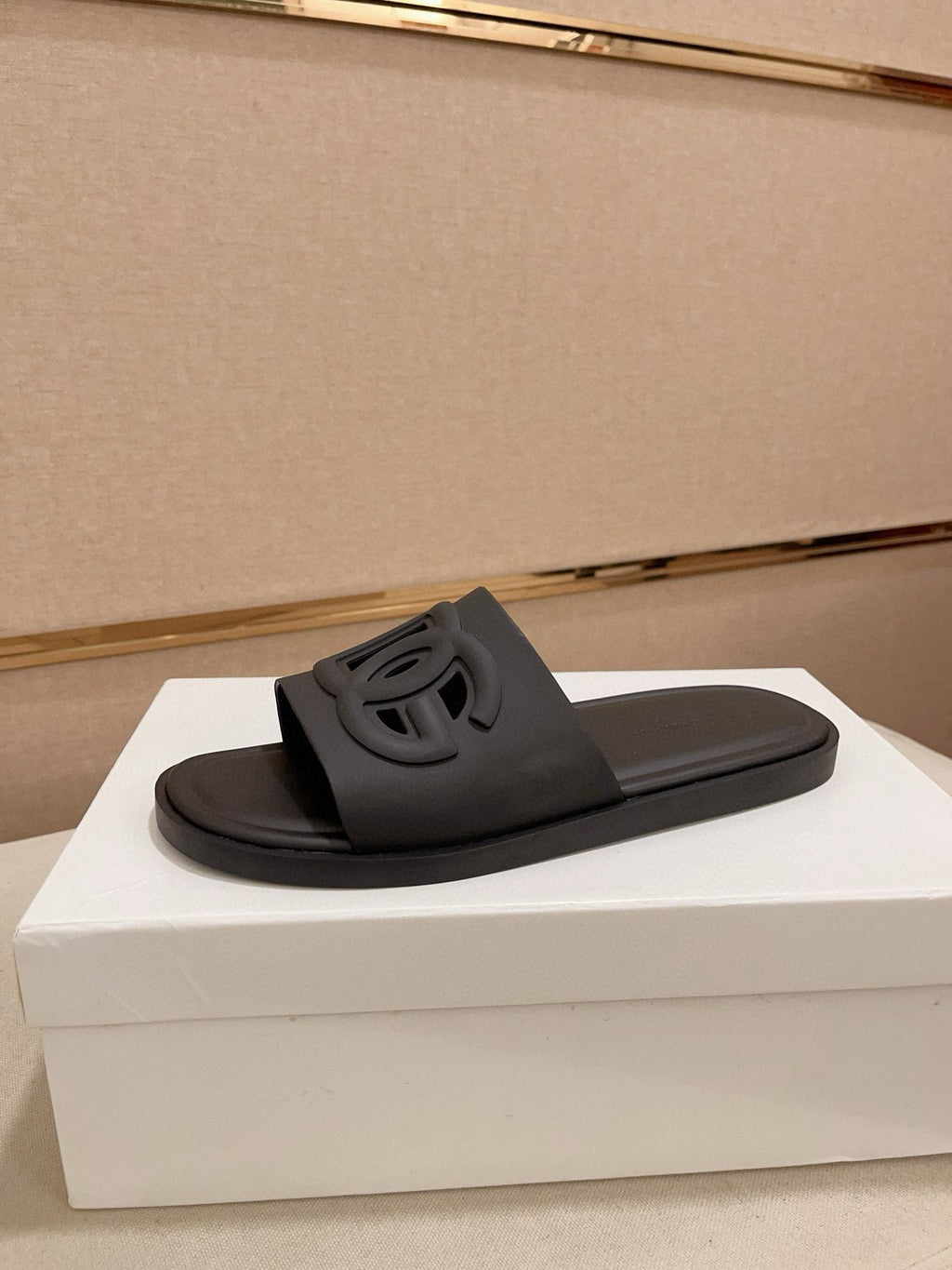 Dolce & Gabbana Men's Raised Logo Slide Sandals